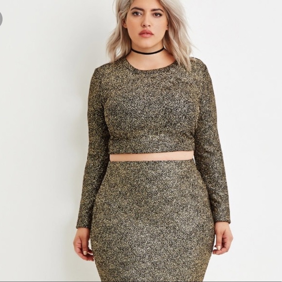 plus size gold crop top